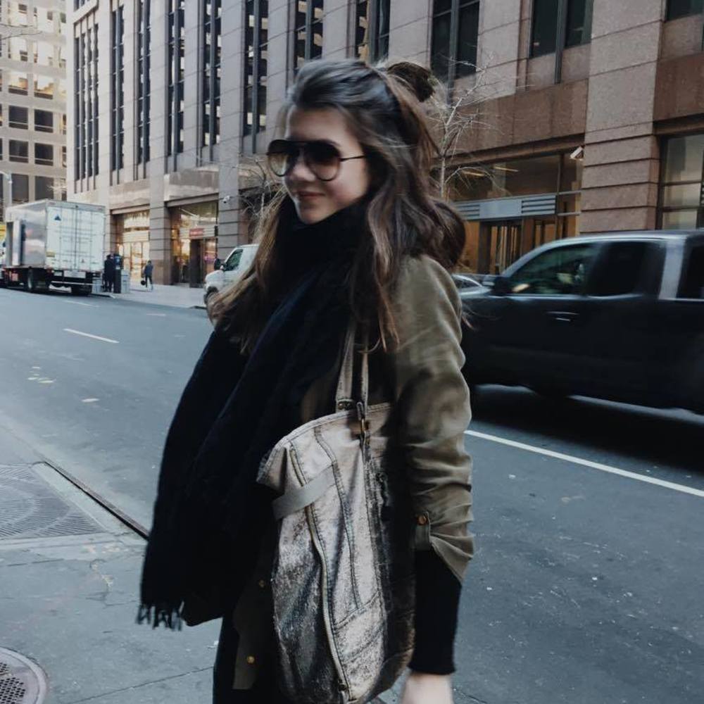 Meet your Posher, Marion